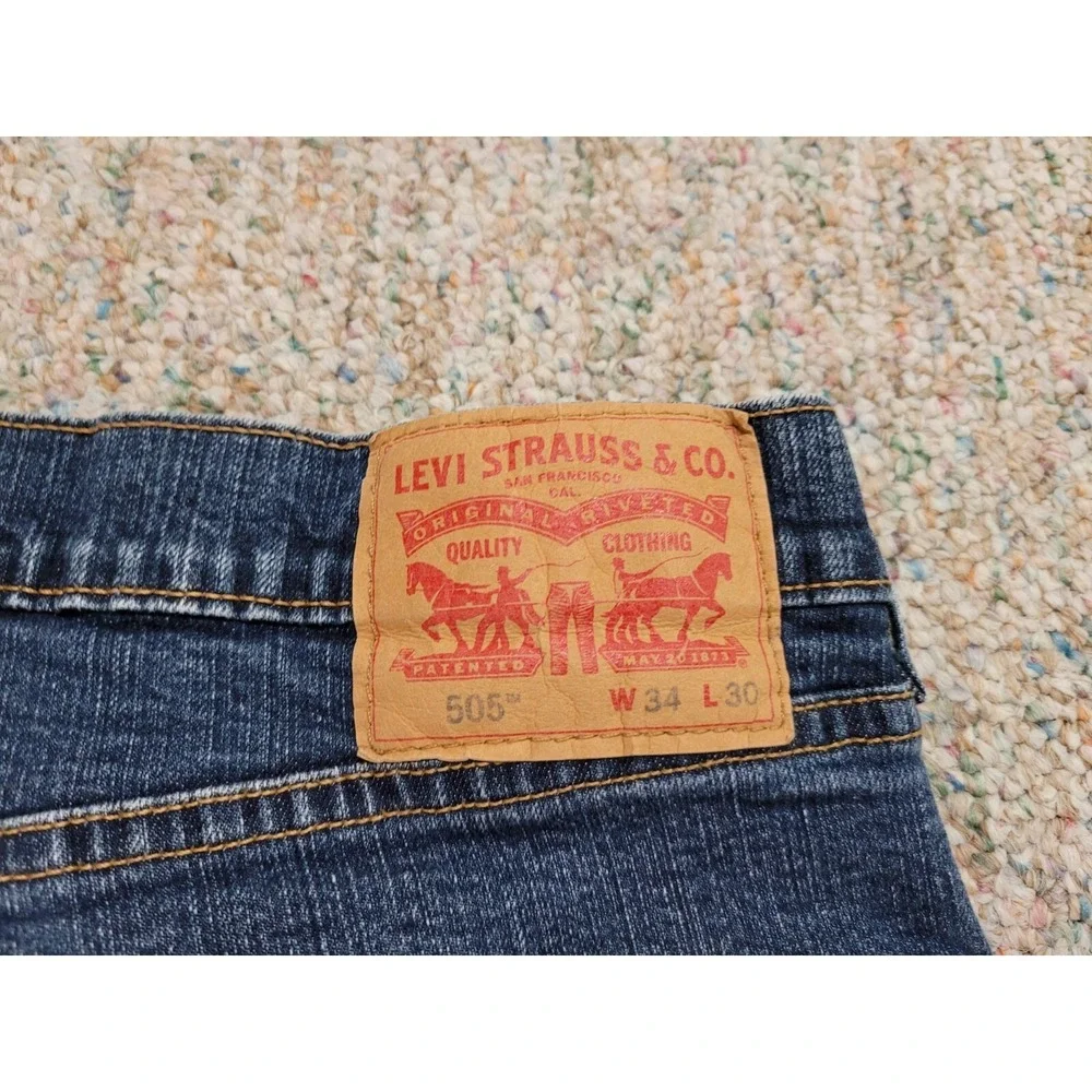 Levis 505 Straight Leg Jeans Mens 34x30 Blue Denim Classic Casual‎ Zipper Fly
